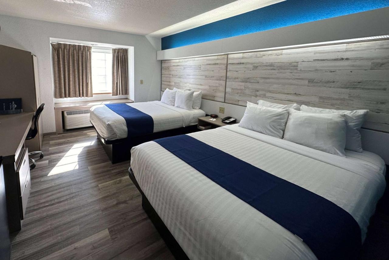Microtel Inn & Suites Tomah Extérieur photo